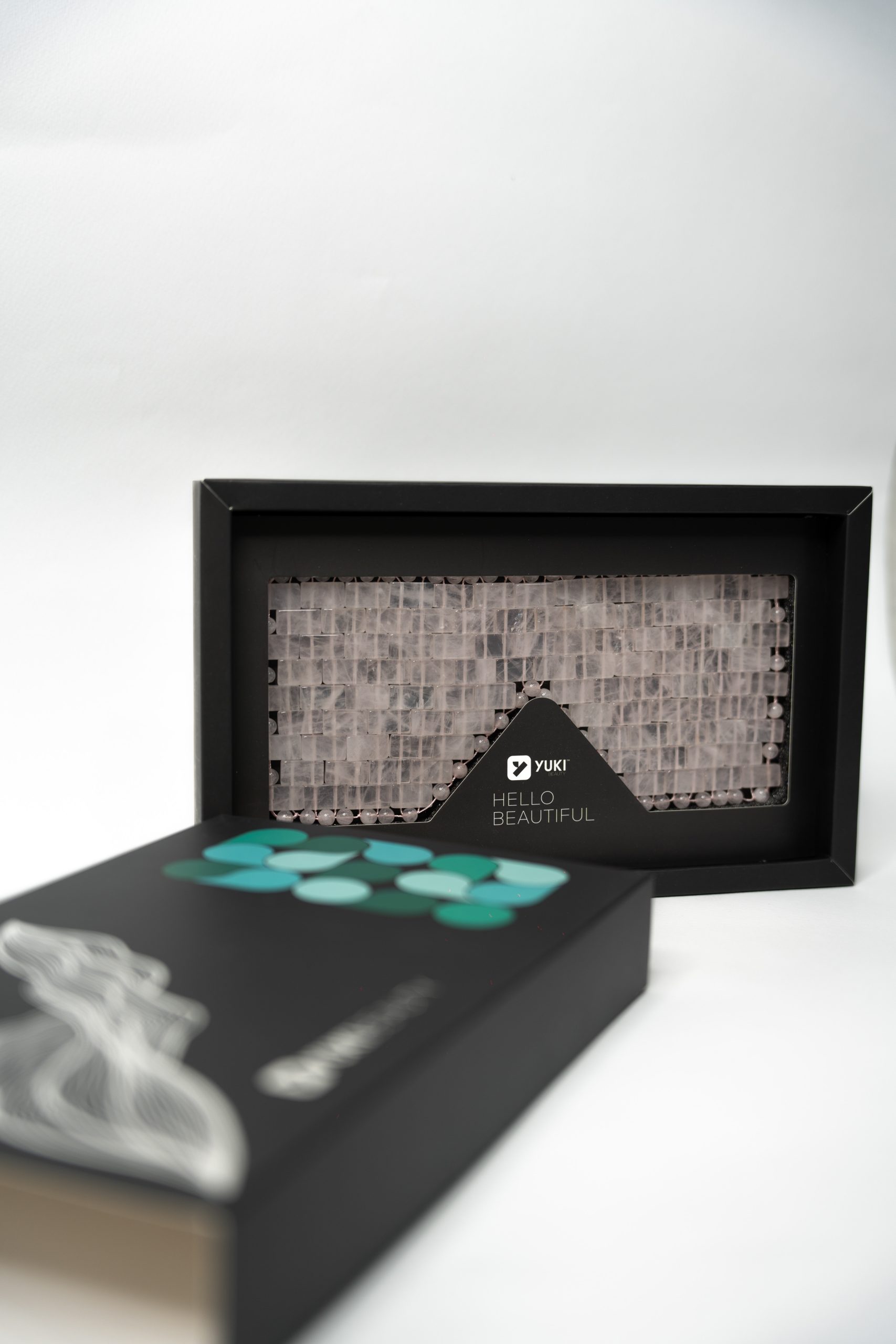 ماسک چشم سنگی کوارتز اصل