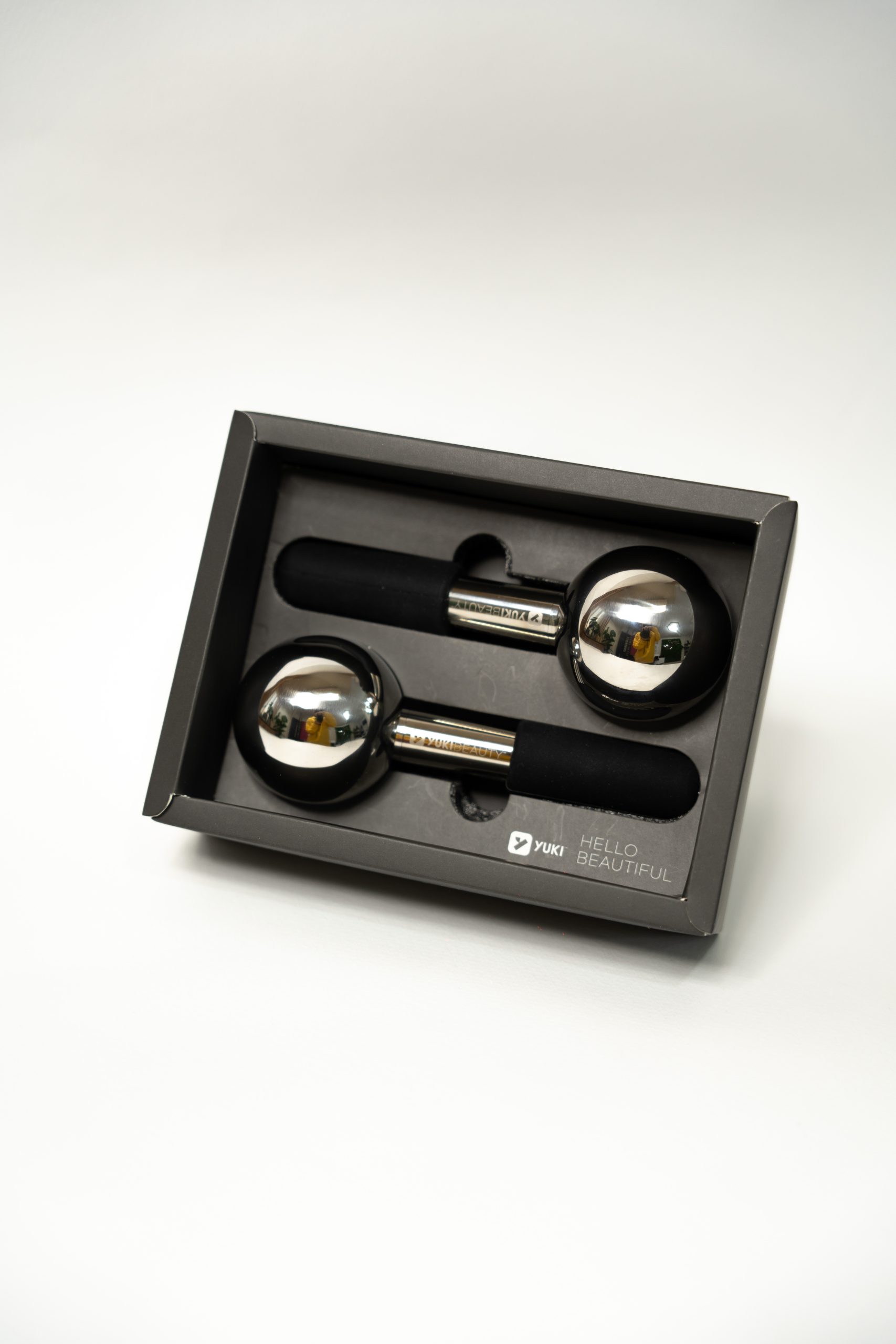 ماساژور سرد استیل برای صورت ماساژور سرد استیل برای صورت